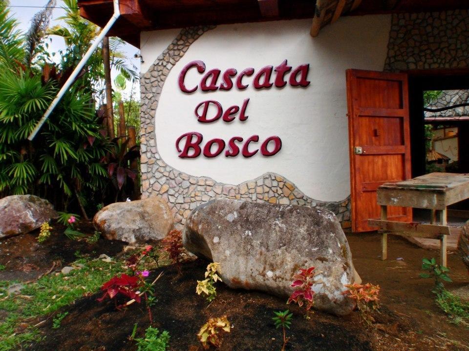 Cascata Del Bosco Cabinas Hotel San Vito Exterior foto